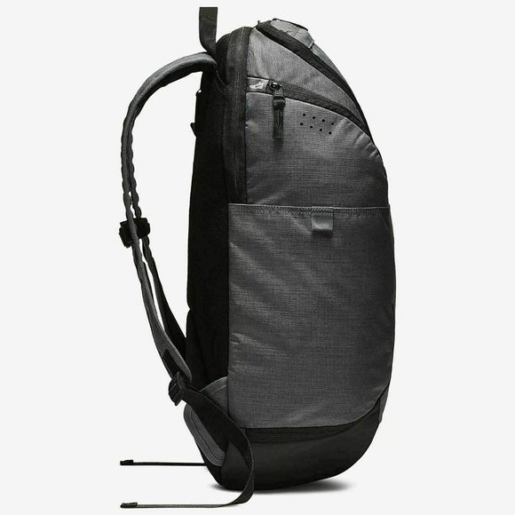 Nike Hoops Elite Unisex Pro Backpack - Picture 3 of 4